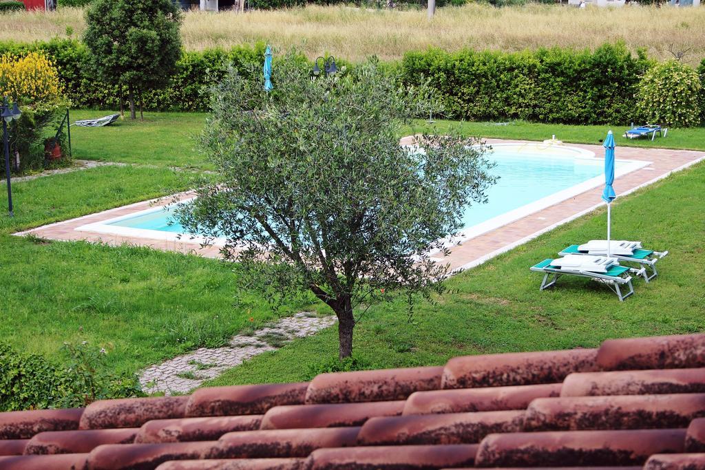 Appartamento Vacanze Magnolia E Glicine Tuoro sul Trasimeno Exterior foto