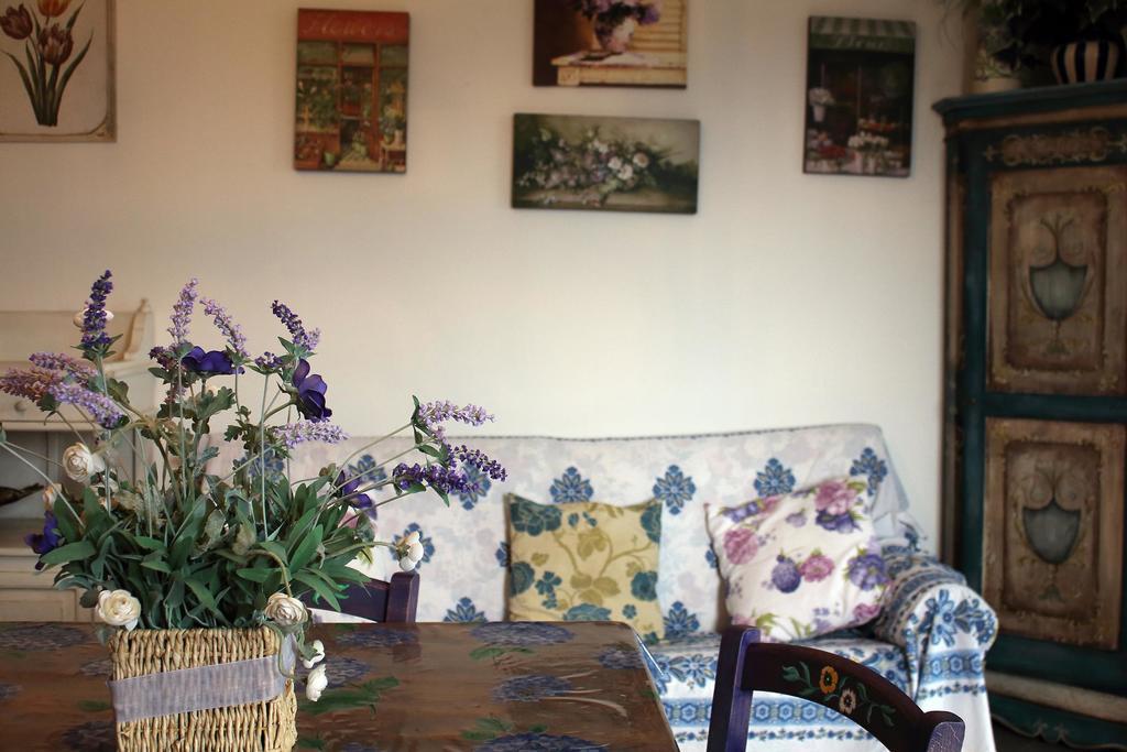 Appartamento Vacanze Magnolia E Glicine Tuoro sul Trasimeno Exterior foto